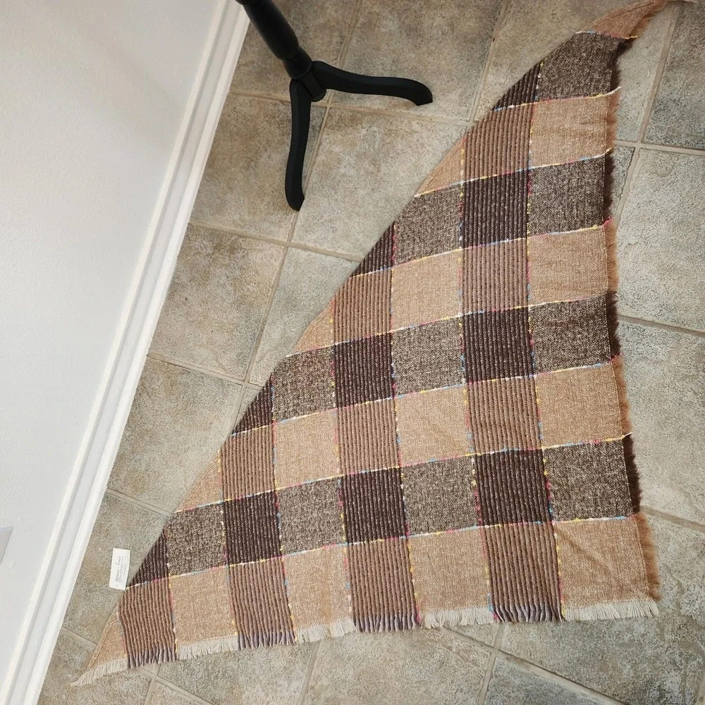 NWT Grace & Lace Brown Plaid Blanket Scarf  Fringe Winter Autumn Warm Shawl Wrap